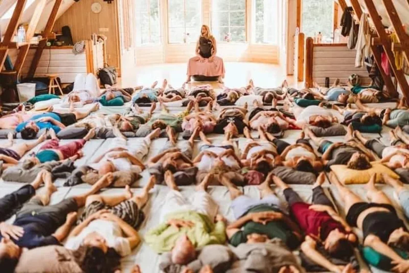 The shared resting hall