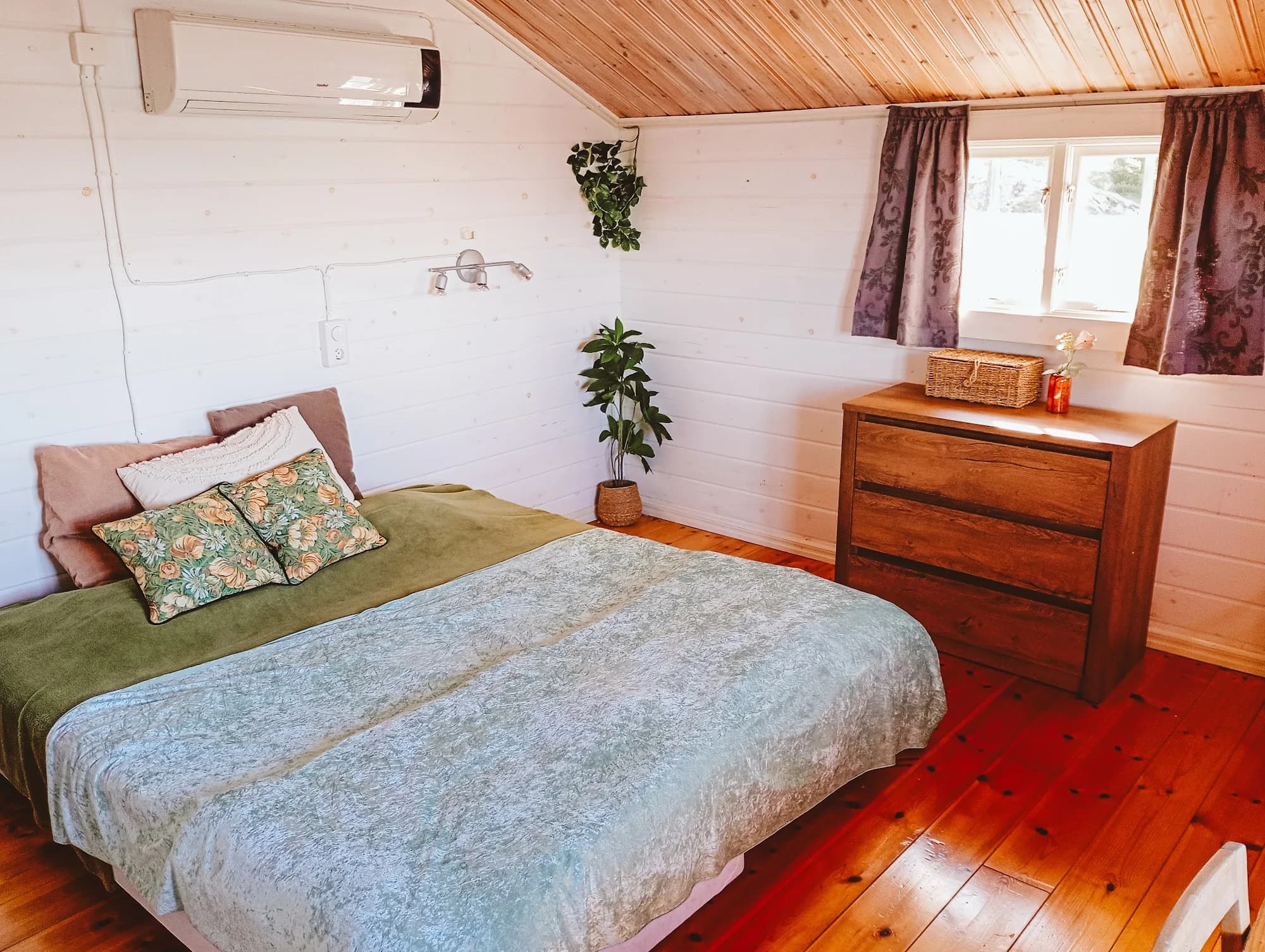 Inside the Beach House