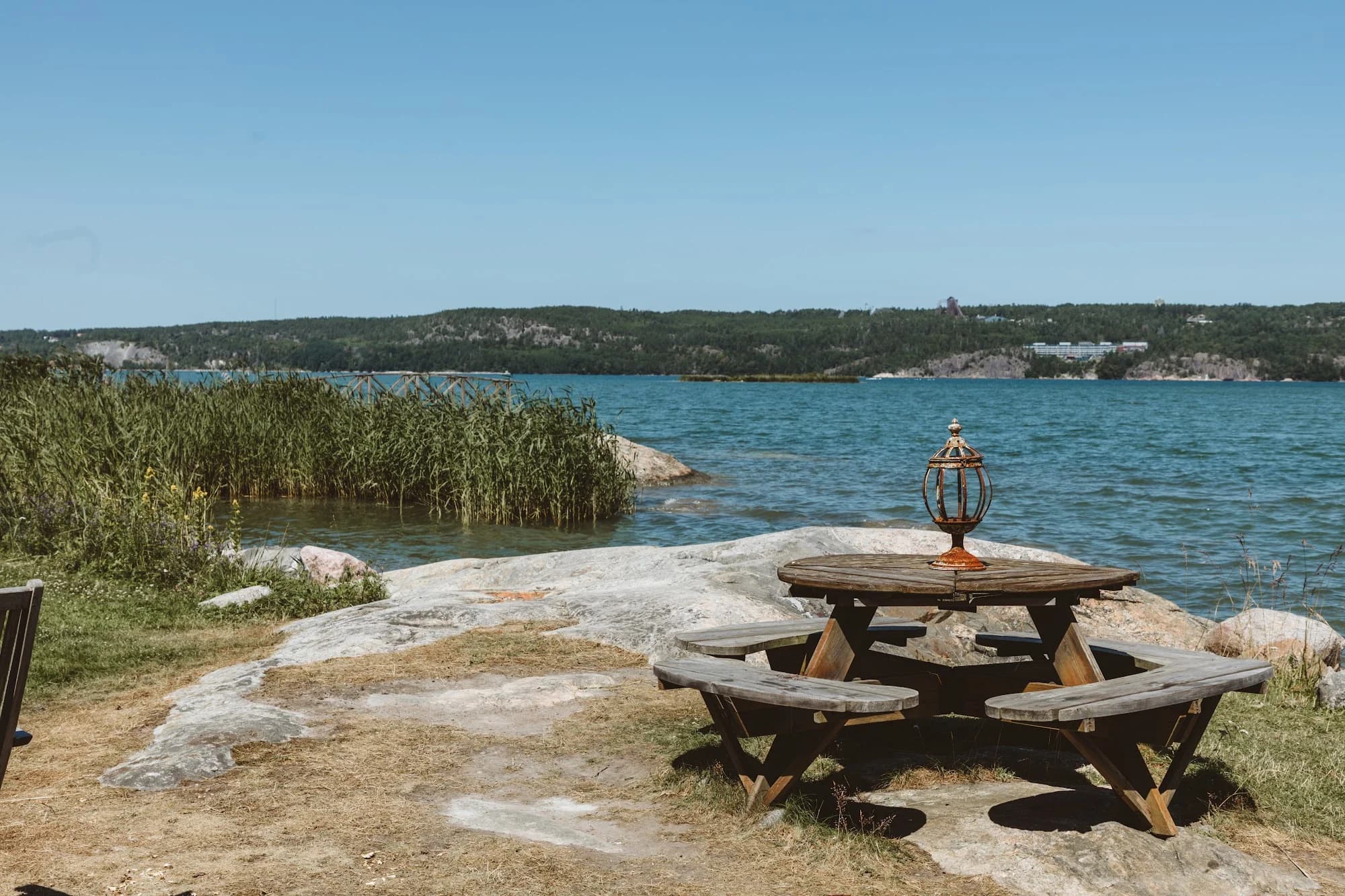 The sauna and waterfront